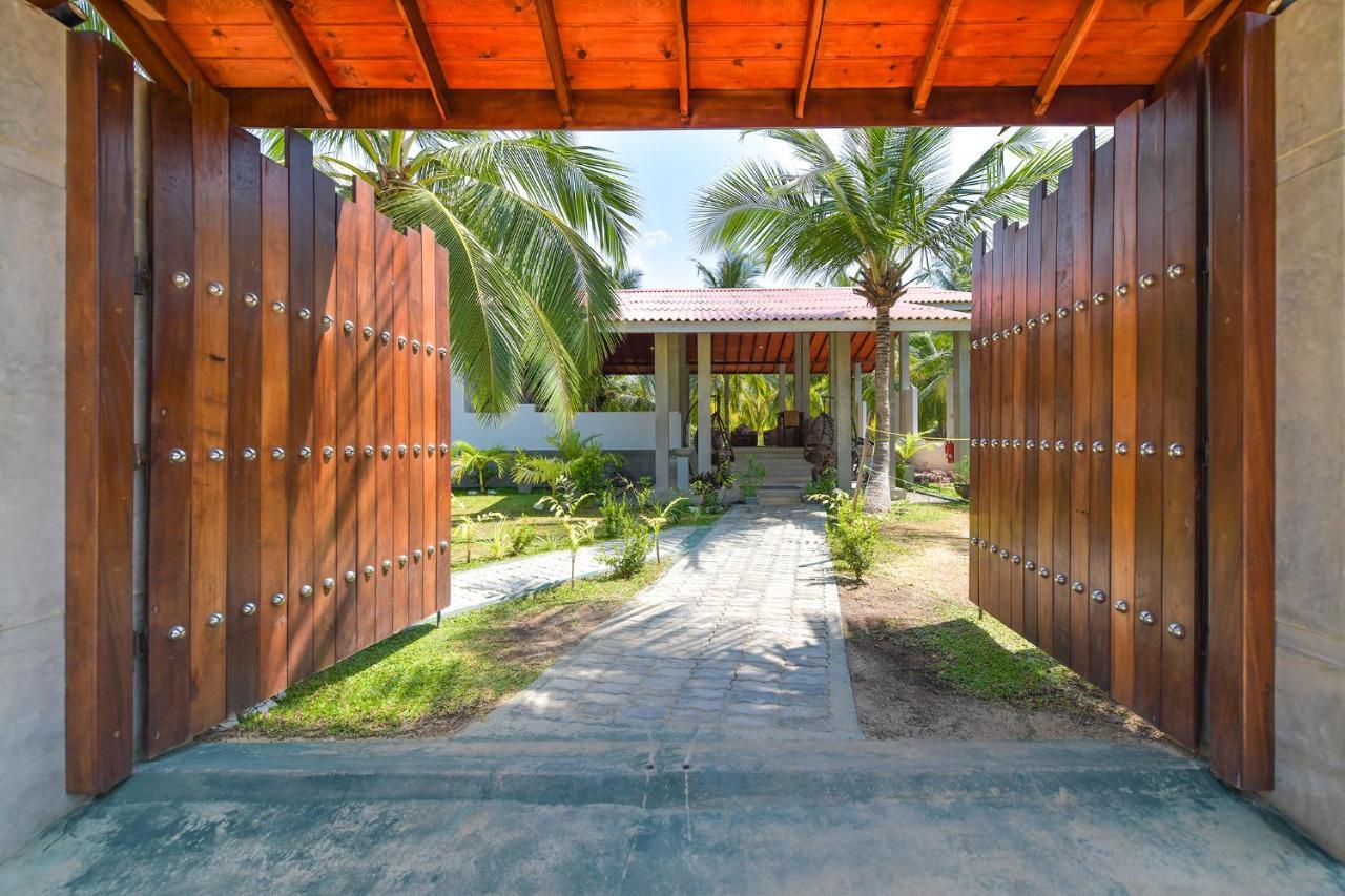 De Silva Palm Resort Kalpitiya Exterior photo
