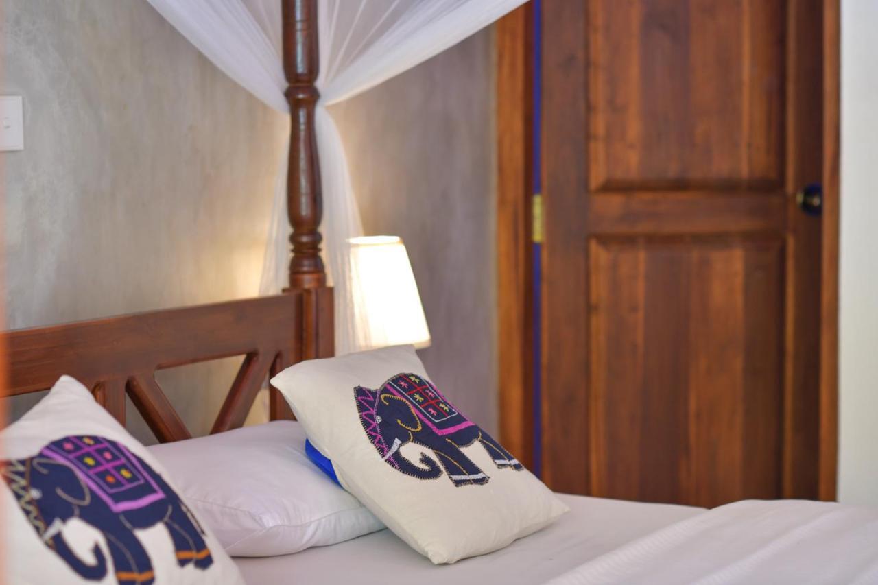 De Silva Palm Resort Kalpitiya Exterior photo
