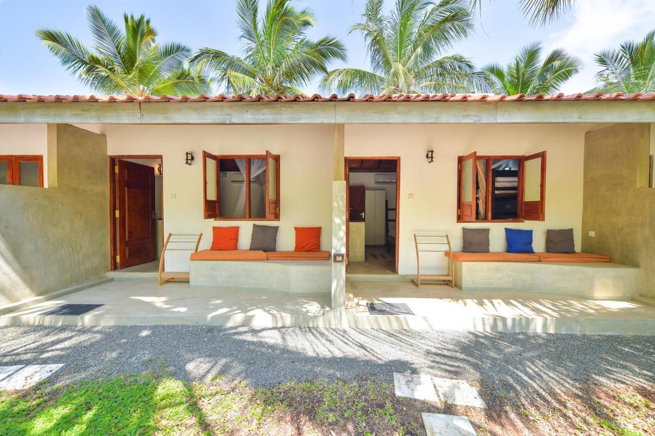 De Silva Palm Resort Kalpitiya Exterior photo